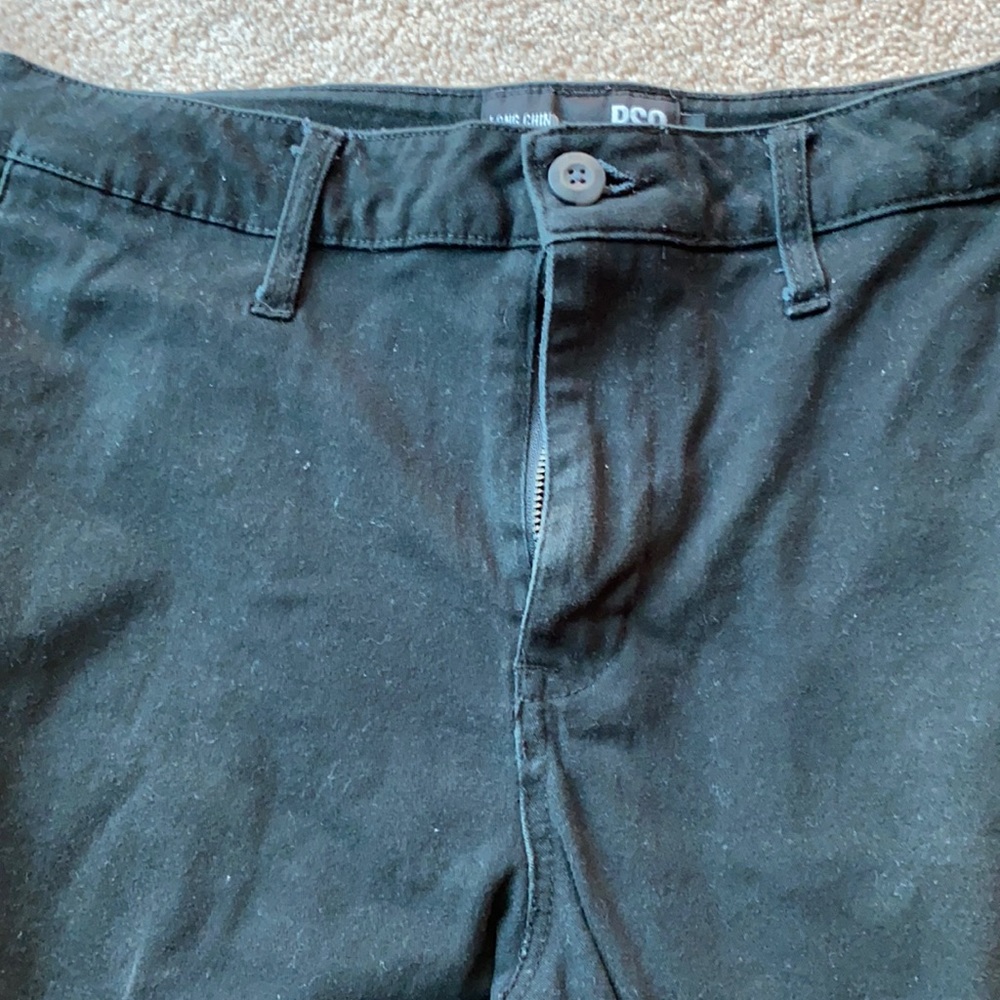 Men’s casual chino shorts